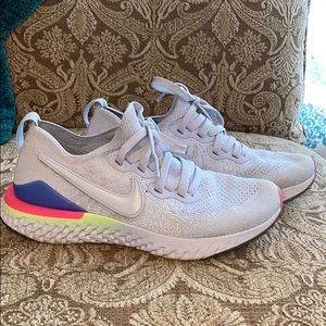 Nike Women's Epic React Flyknit 2 Running Shoes